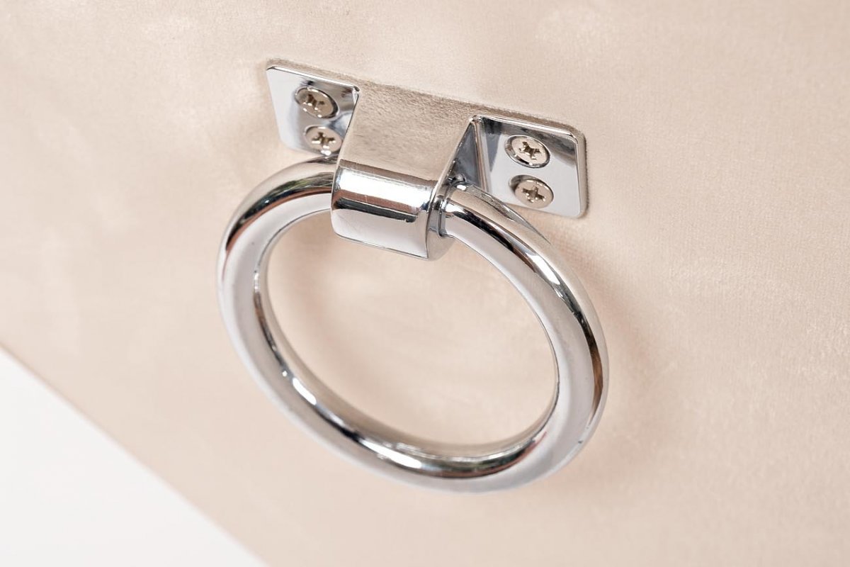 Стул Garda Decor велюровый кремовый PJC597-PJ634